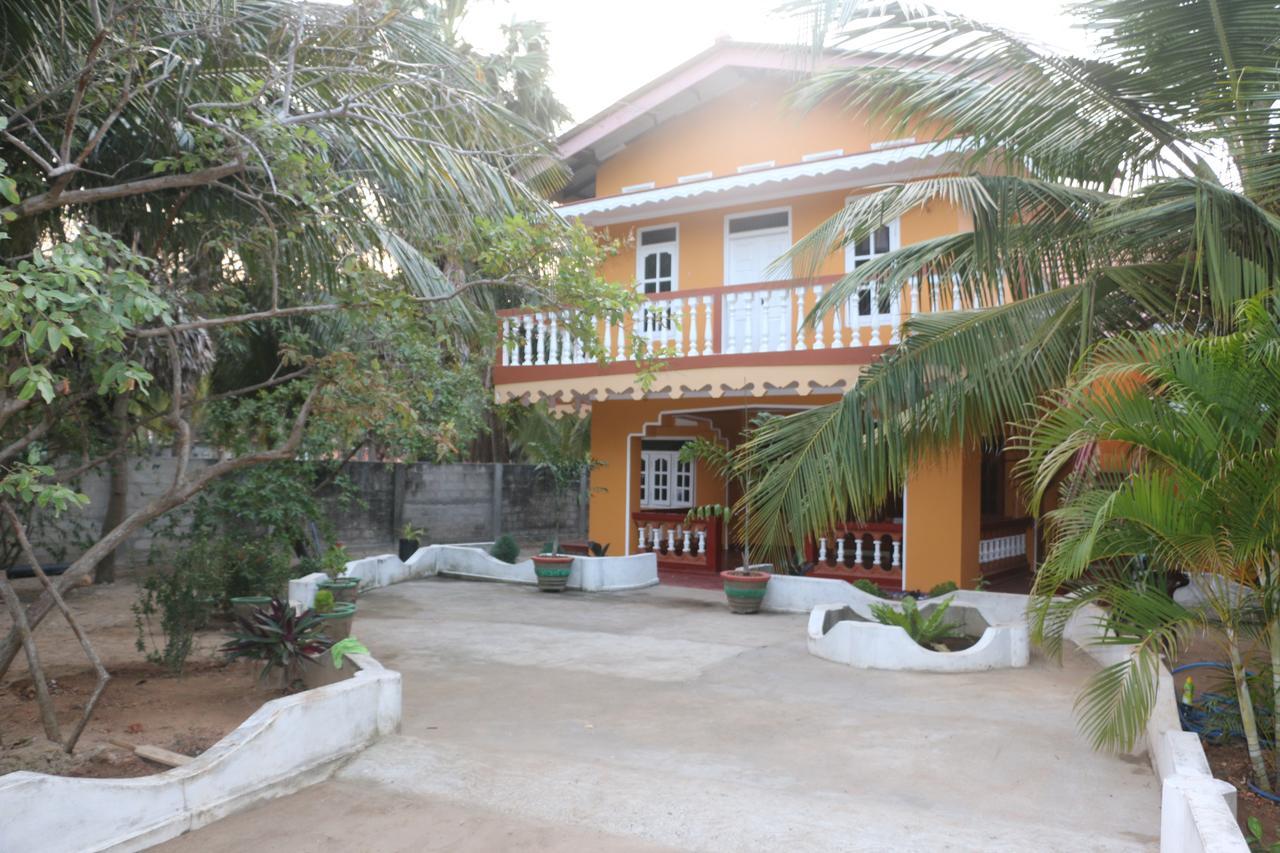 El Shaddai Hotell Mannar Exteriör bild