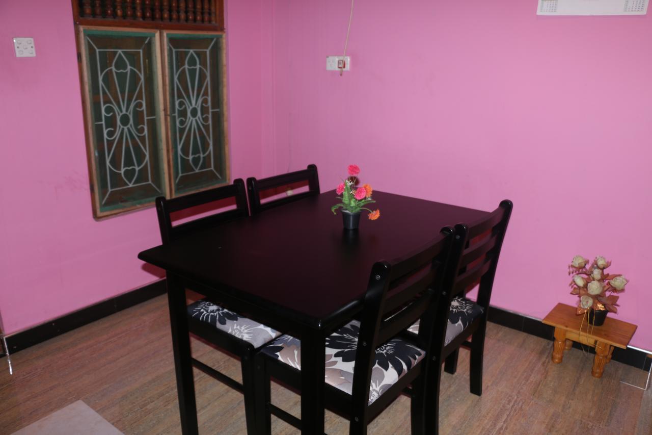 El Shaddai Hotell Mannar Exteriör bild