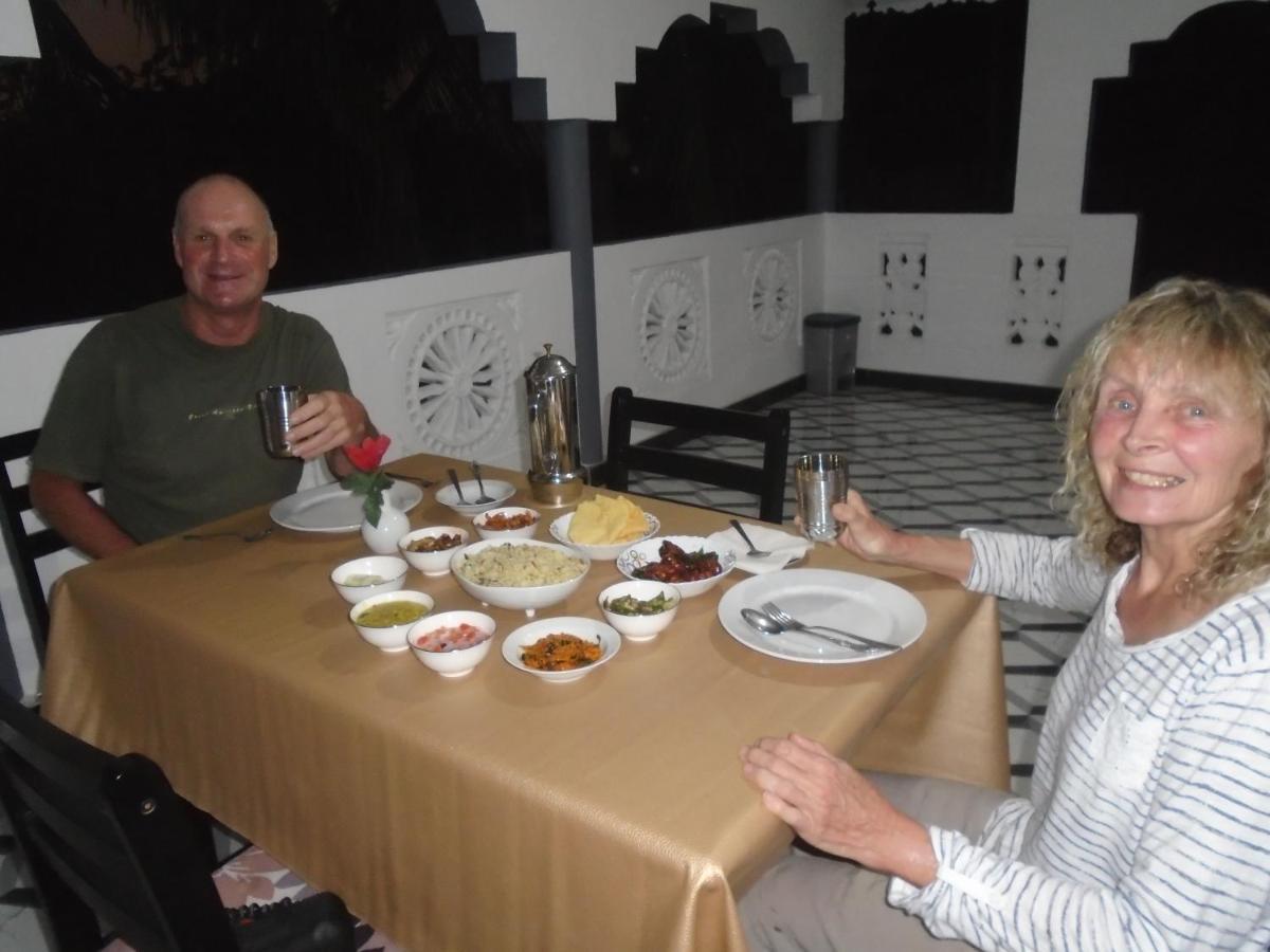 El Shaddai Hotell Mannar Exteriör bild